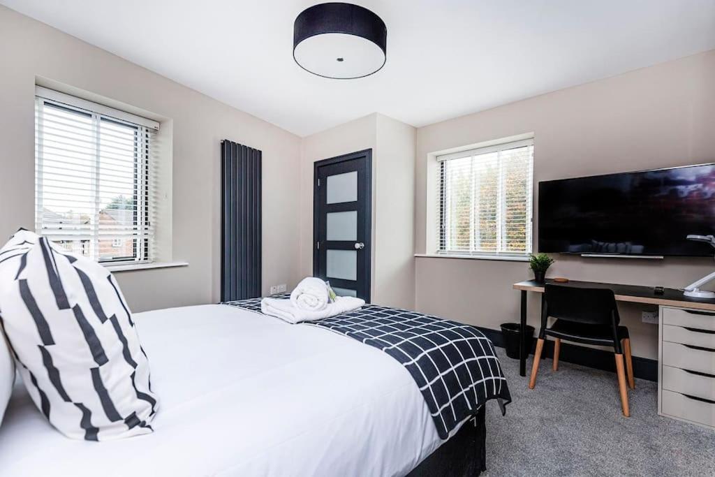 Bootique House - Luxury Group Accommodation In Wakefield Exterior photo